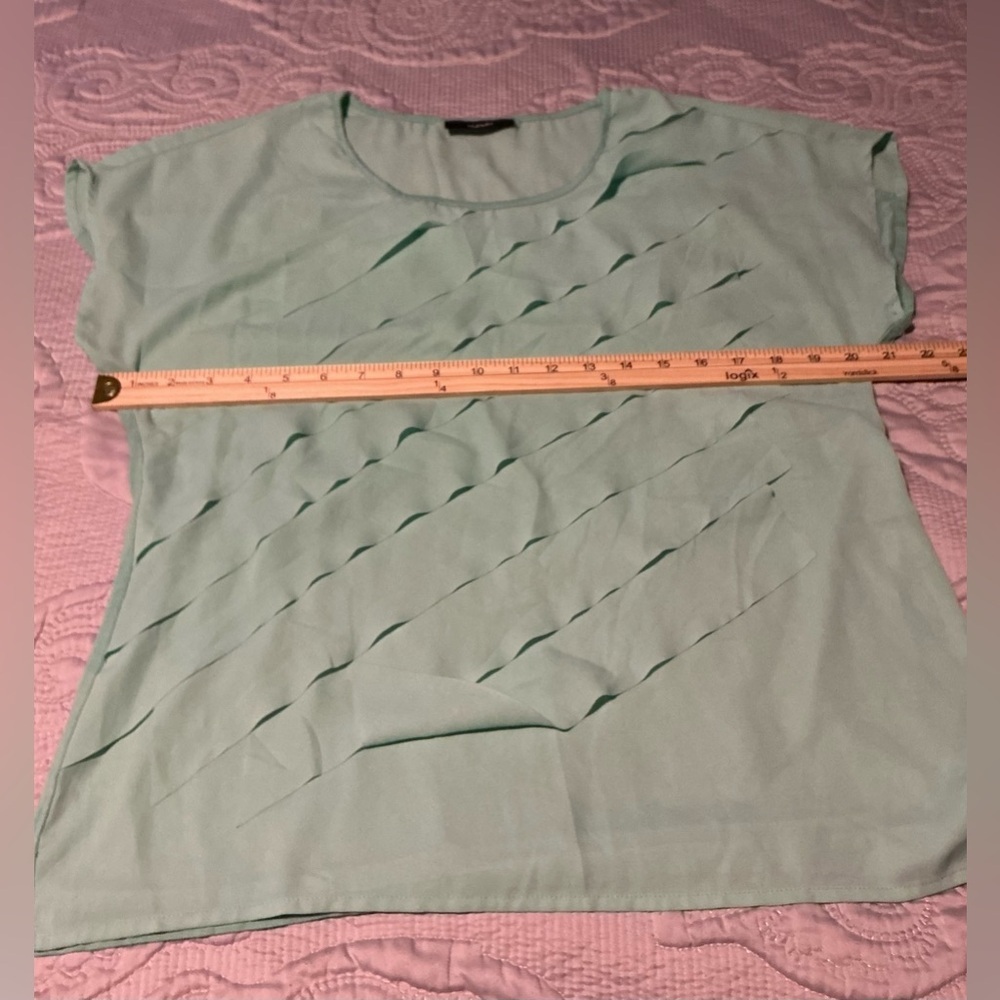 Alfani Green Ruffled Blouse - Picture 5 of 7